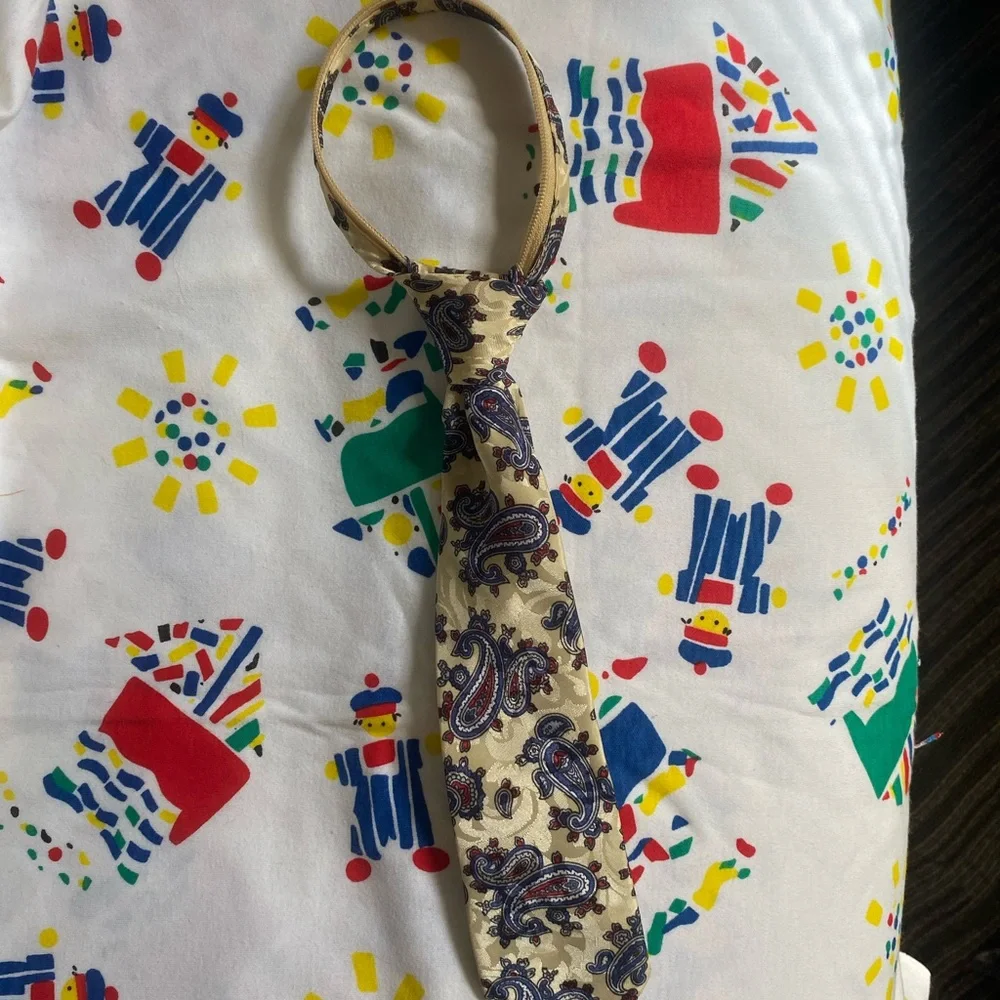 Small Little Kids Adjustable Paisley Patterned Tie